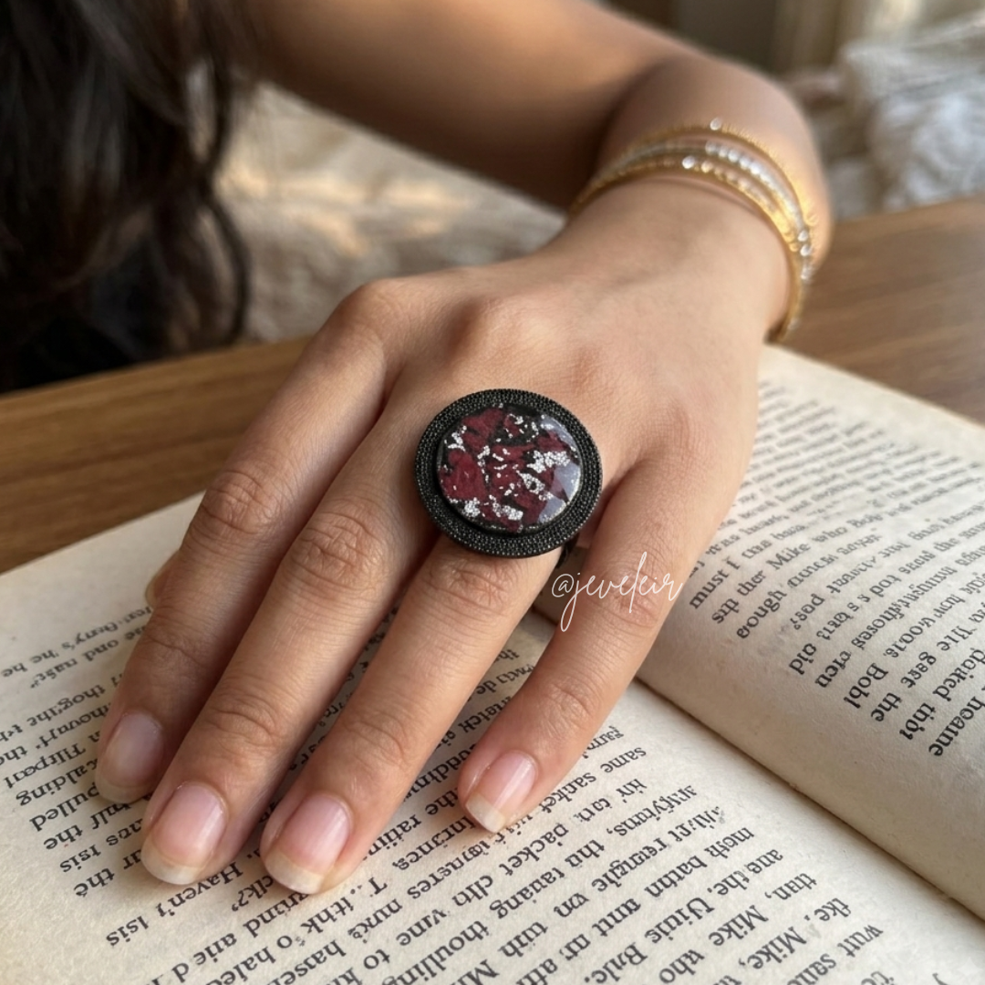 Black base Rose adjustable ring