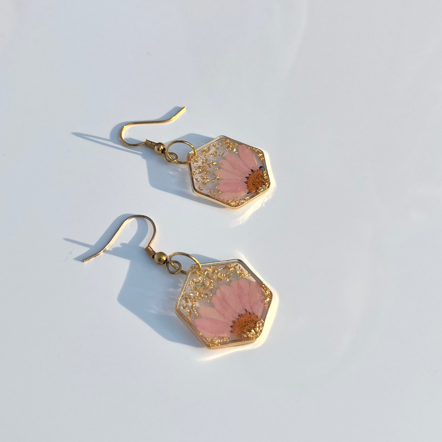 Pink Daisy Hexagon Resin Earrings - Customizable Jewelry Gift for Her