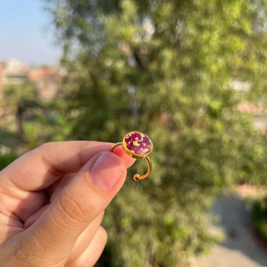 Real Rose Adjustable Stainless Steel Round Ring - Customizable