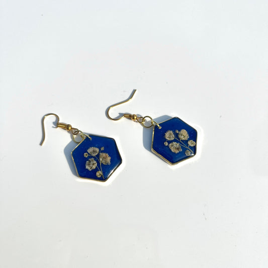 Blue Hexagon Earrings with Real Flowers – Customizable Jewelry Gift for Her
