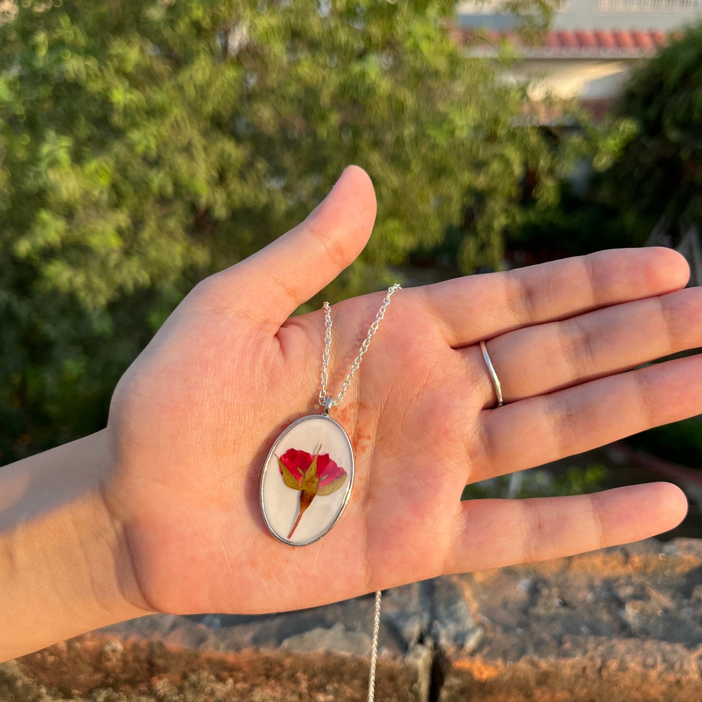 Handmade Real Flower Resin Oval Pendant – Anti-tarnish Chain Necklace