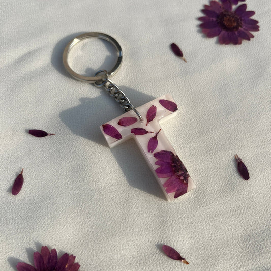 Purple Daisy Personalised Initial Resin Name Keychain - Customizable