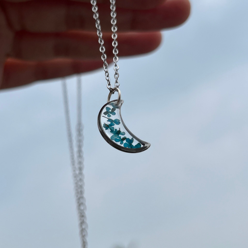 Minimalist Moon Blue Flower Anti-Tarnish Pendant- Customizable Gift for Her