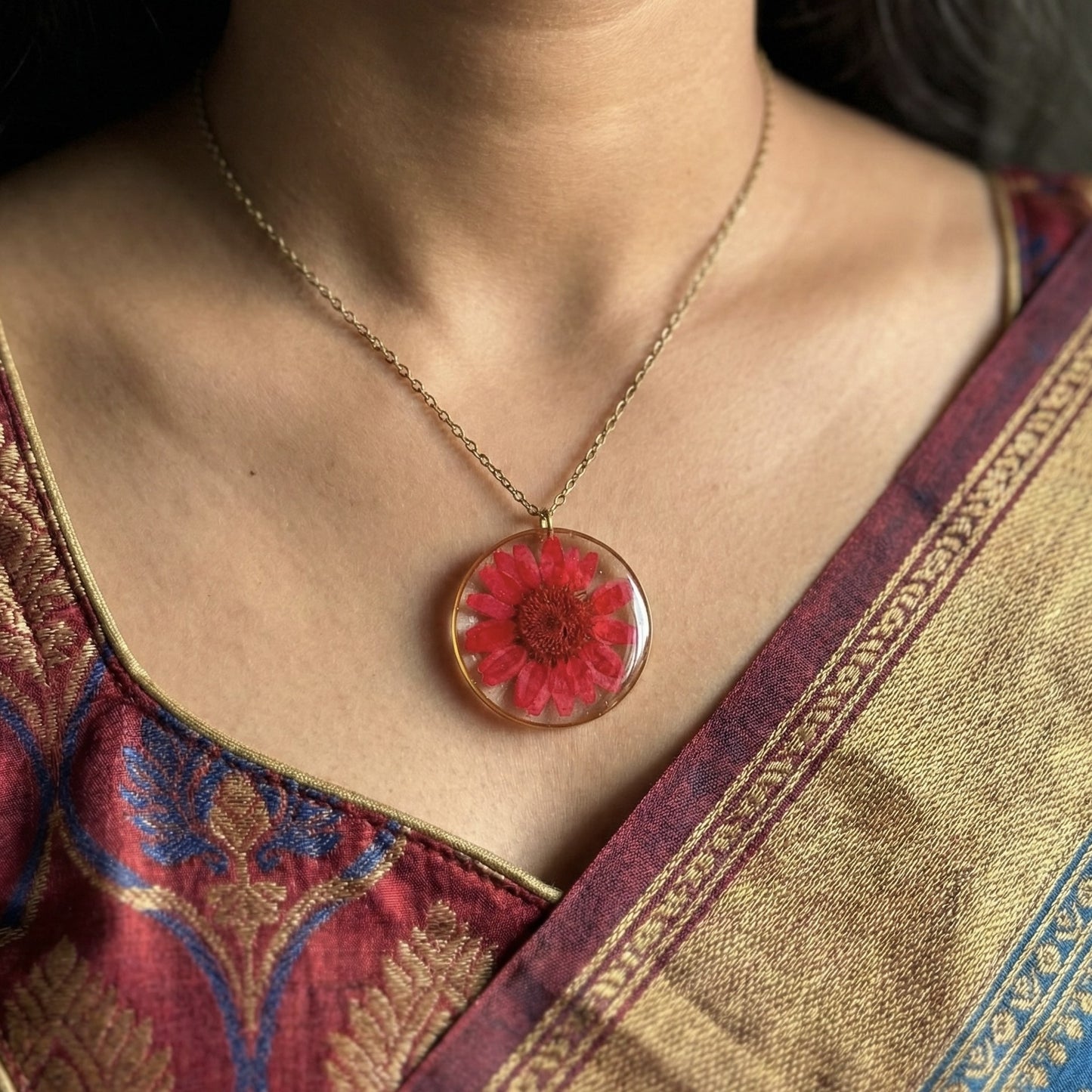 Real Red Daisy Necklace – Handmade Resin Pendant | Anti-Tarnish Chain