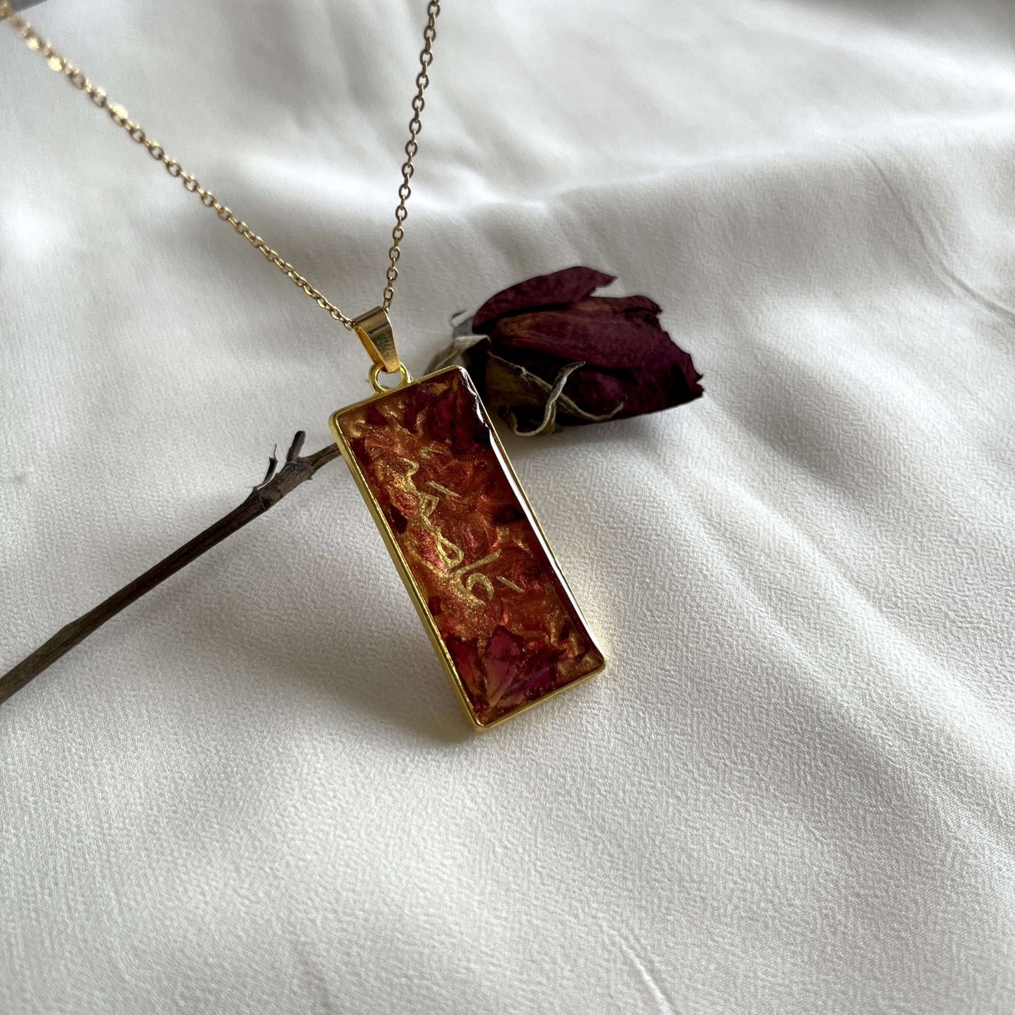 Personalised custom resin name pendants