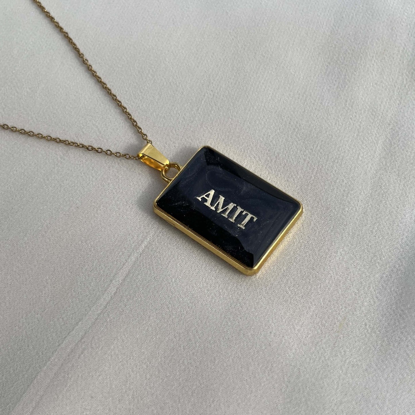 Personalised custom resin name pendants