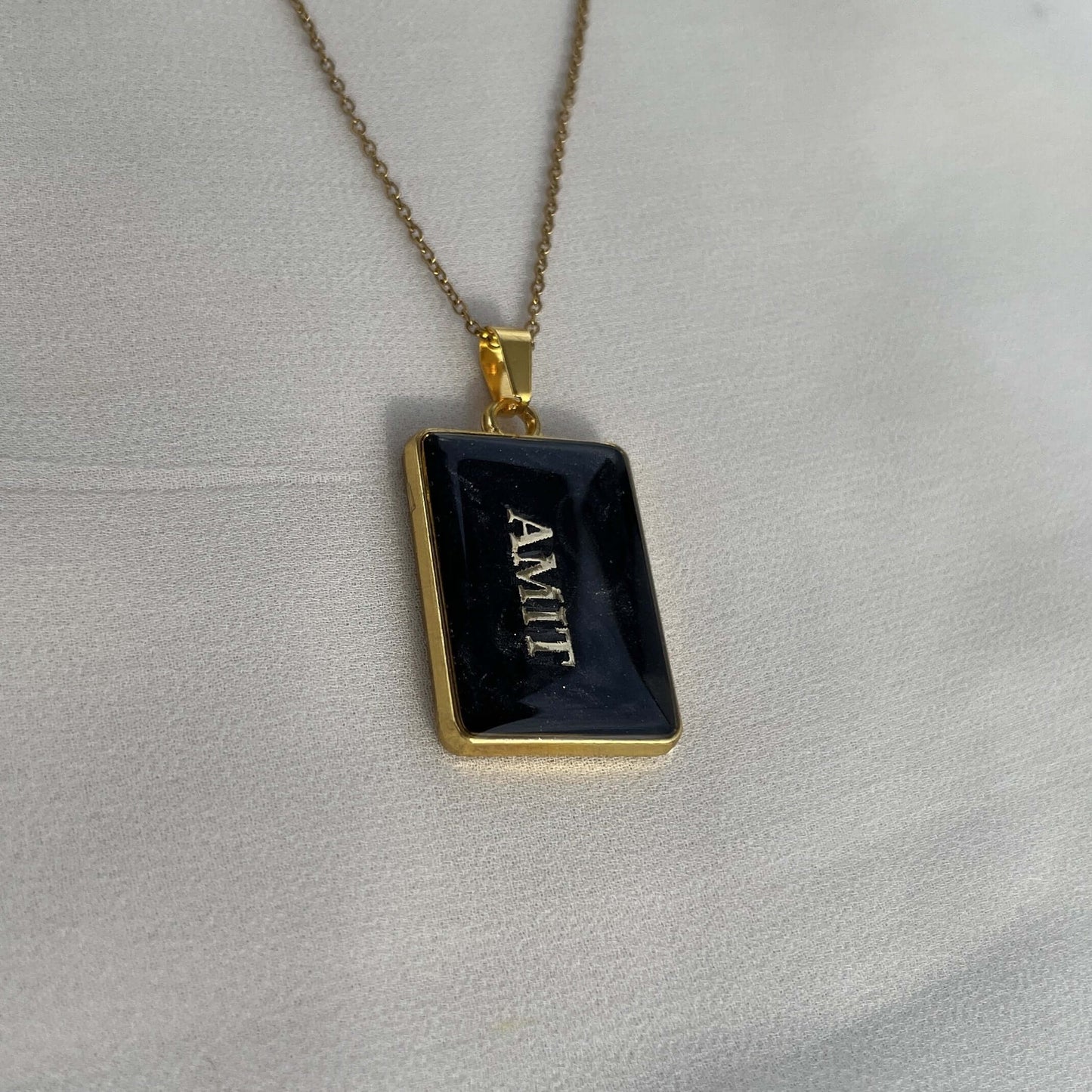 Personalised custom resin name pendants