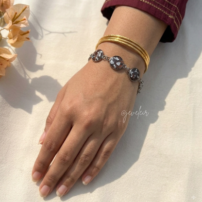 Silver Rose bracelet 6  bazzel Round