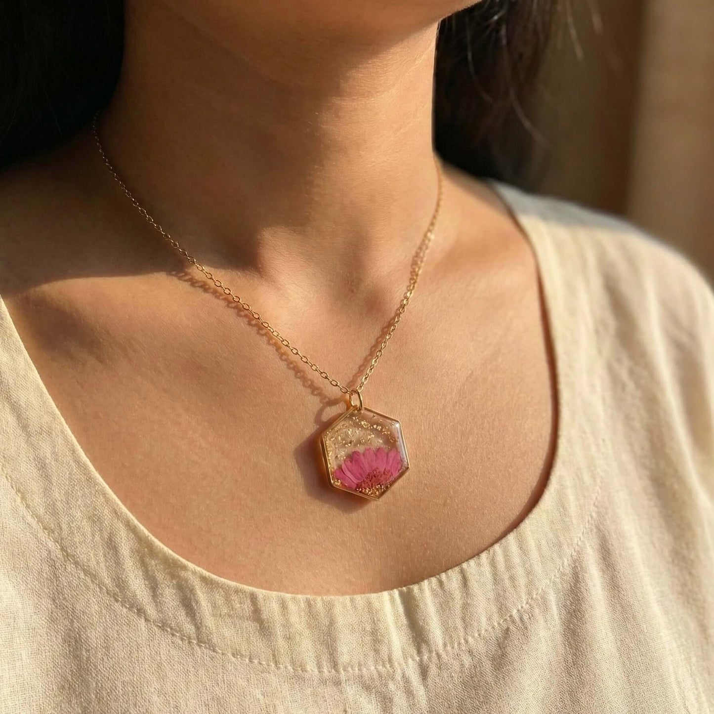 Pink Daisy Pendant – Real Flower Resin Necklace | Handmade Jewelry with Anti-Tarnish Chain