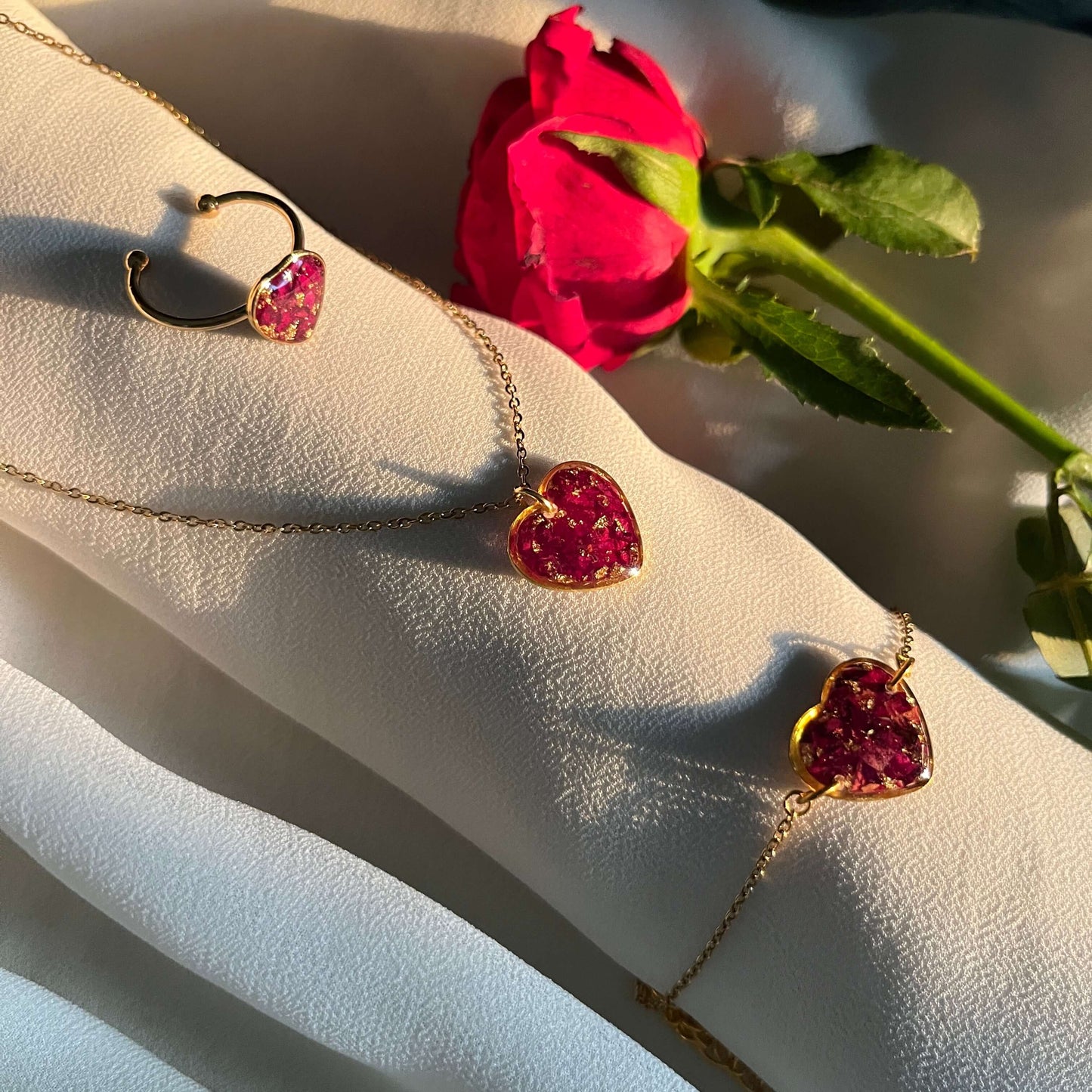 Real Rose Heart Jewelry Set – Pendant, Bracelet & Adjustable Ring | Anti-Tarnish Stainless Steel Gift for Her