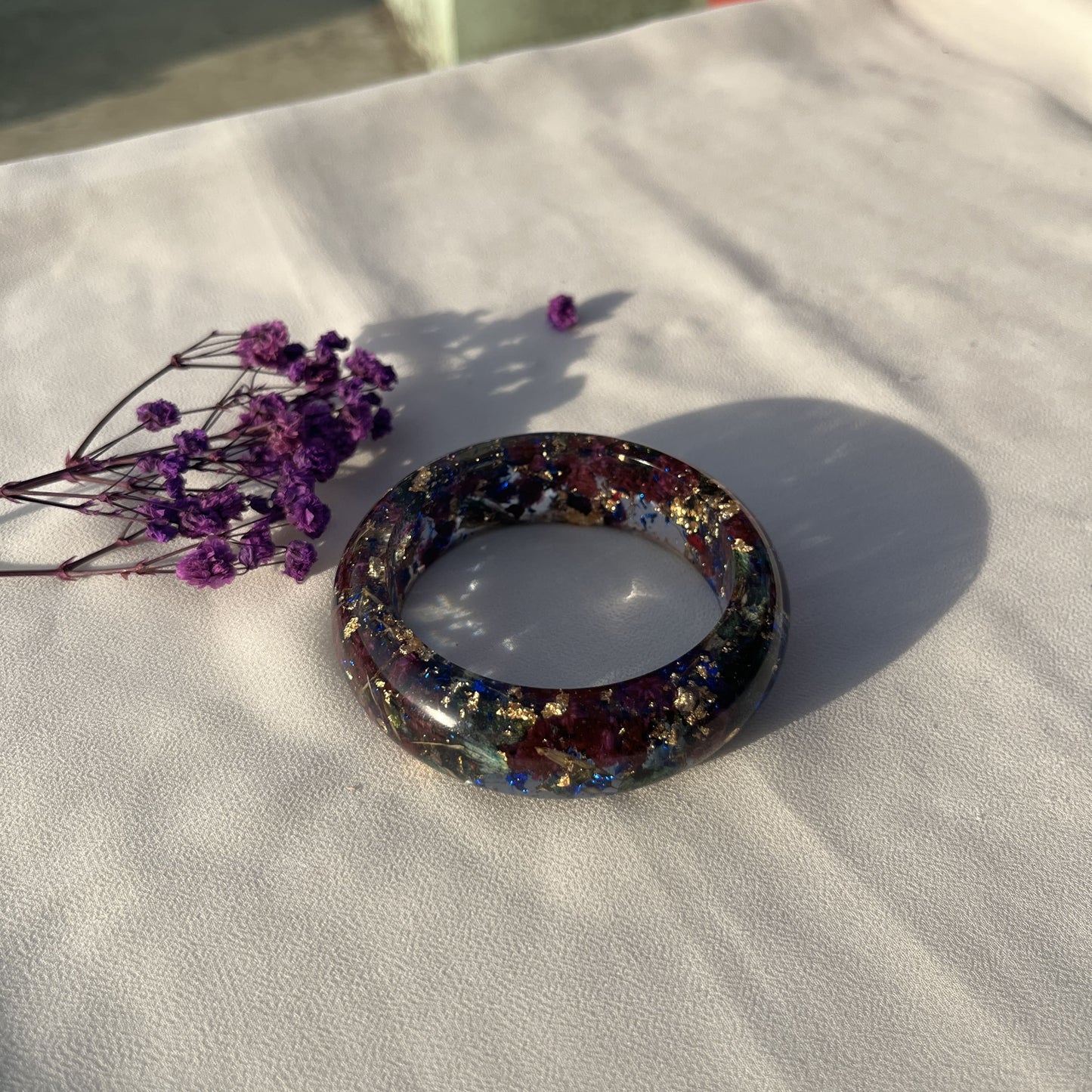 Thick kada purple flower