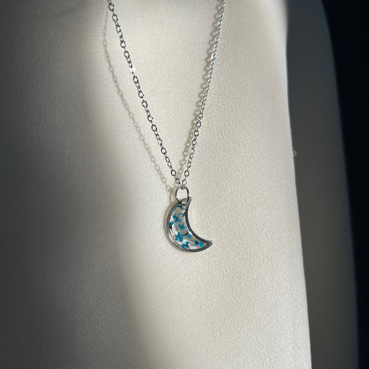 Minimalist Moon Blue Flower Anti-Tarnish Pendant- Customizable Gift for Her