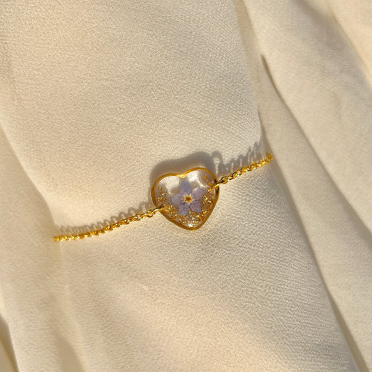 Heart-Shaped Floral Resin Anti-Tarnish Bracelet – Forget Me Not